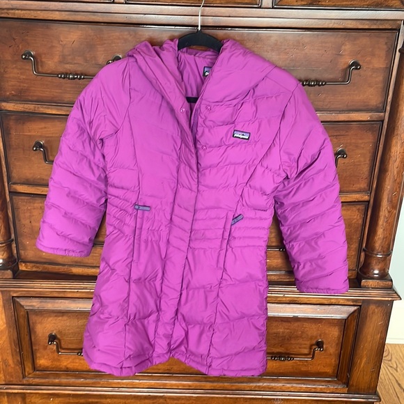 Patagonia Other - Patagonia girls long purple down coat. Size medium.